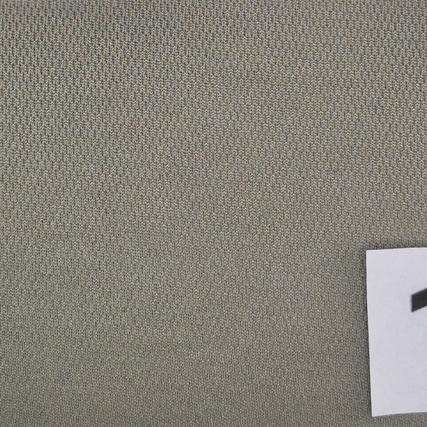 Tissus gris ( grosses mailles )